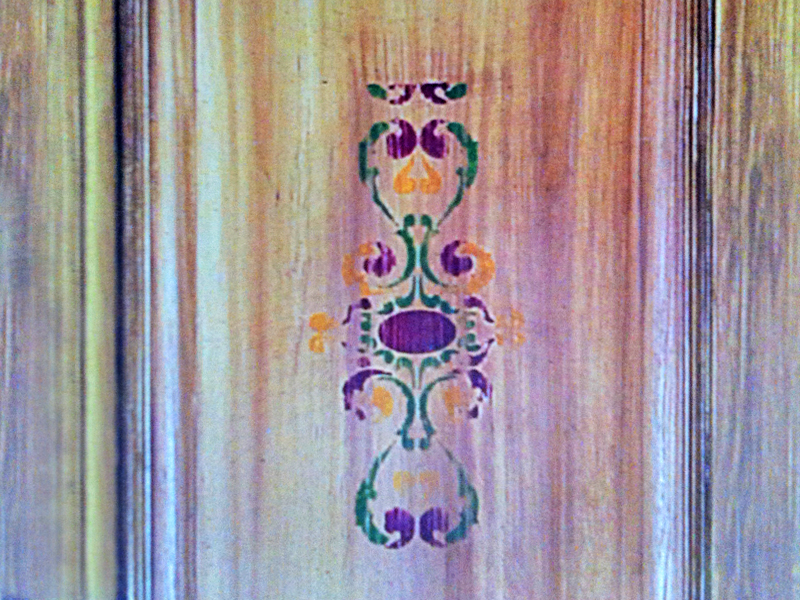 PATINADO ANTIGUO DE MADERA TIROLÉS.